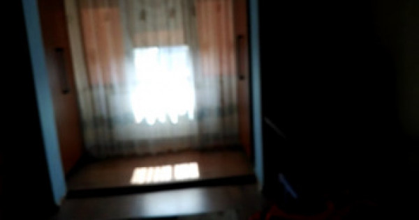 Apartament cu două camere &icirc;n zona Liceului Economic