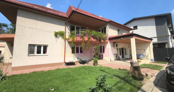 Vila de l&acirc;ngă Catedrala Ortodoxă ,,Sf&acirc;nta Cuvioasă P...