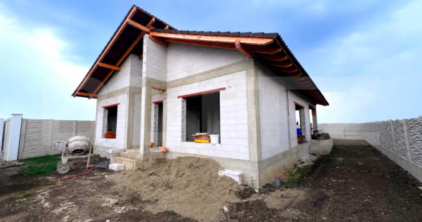Casă individuală la roșu | 106 mp | Micești &ndash; Alba Iul