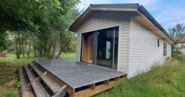 Teren 1300 mp, cu tiny house modernă, &icirc;n Satul Grid &mdash; Ț
