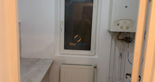 Apartament recent renovat cu centrala proprie parter zona Sa