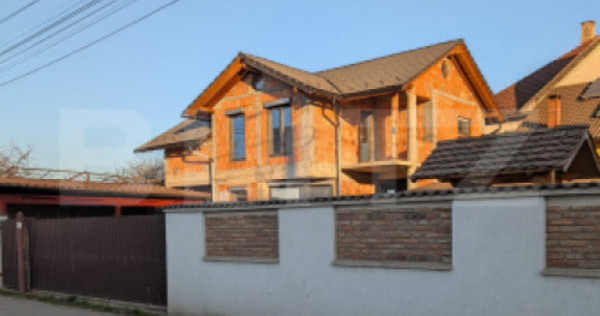 Casă D+P+E la roșu, 196 mp, garaj, teren 410 mp &ndash; zona e