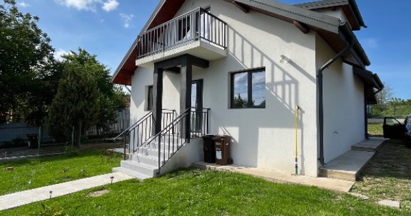 Casa 4 camere 2 bai Holboca teren 500mp