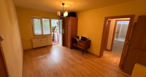 Apartament 2 camere semidecomandat, 47 mp, Etaj 2/4, Nord Pl