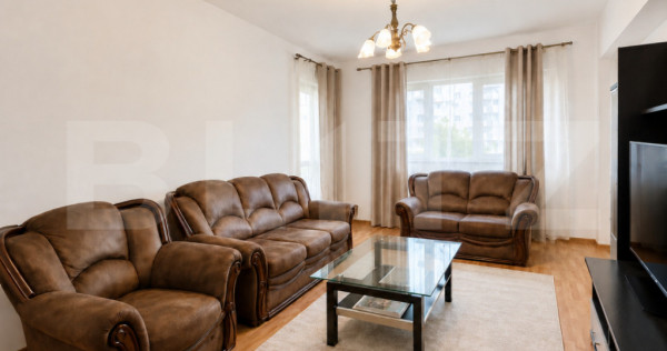 Apartament 3 camere, 66 mp, 2 locuri de parcare, zona Calea