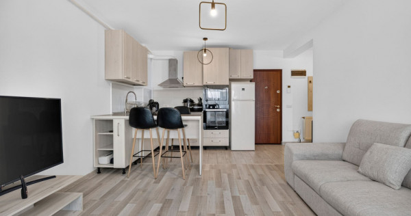 Apartament de 2 camere zona TRACTORUL,STUDIO