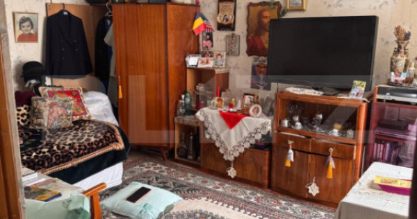 Apartament 2 camere, 34 mp, decomandat, zona George Enescu