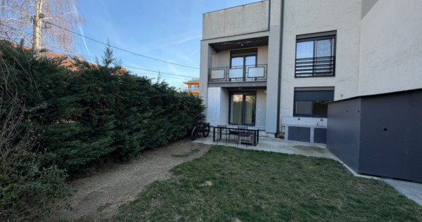 Apartament cu 4 camere dispus pe 3 niveluri - zona Giroc