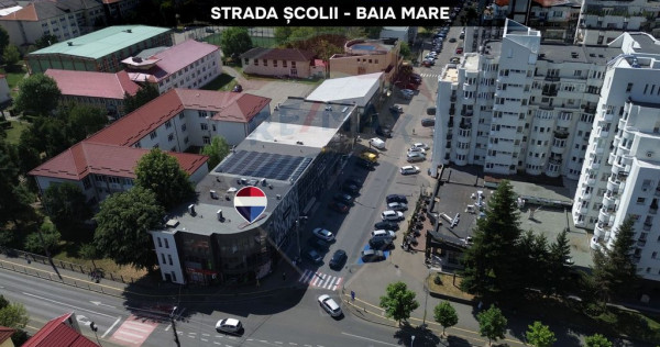 Spatiu comercial/Birou modern de &icirc;nchiriat pe strada Scolii