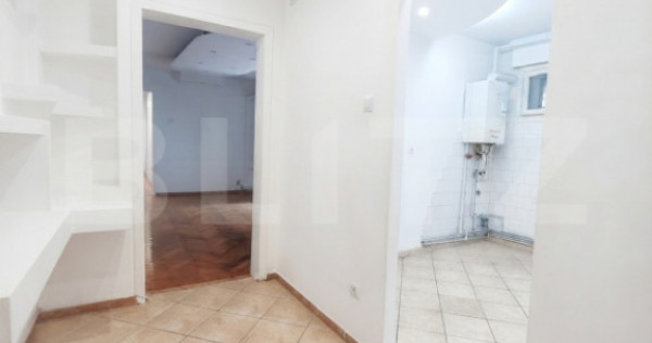 Exclusivitate - Apartament 3 camere, 68 mp total, zona Toron