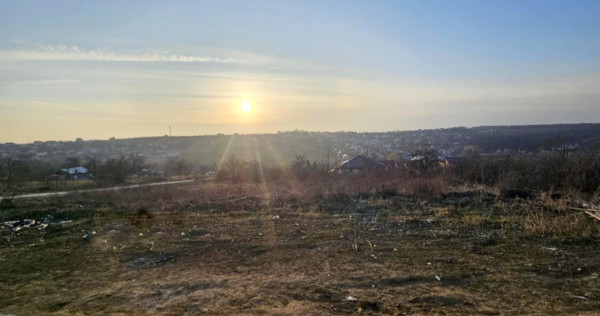 Teren intravilan , Bucium Barnova