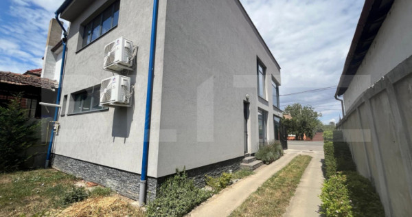 Spațiu comercial de &icirc;nchiriat, 180 mp utili, parcare propr
