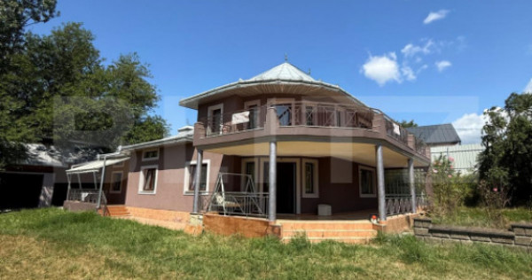 Casa individuala cu etaj, 10 ari teren, 207 mp utili, Plopen