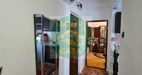 Apartament 2 camere, decomandat, mobilat