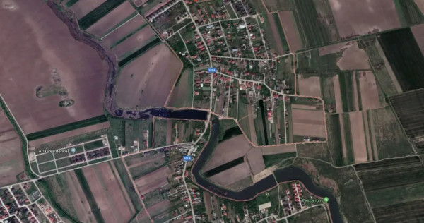 Teren intravila Ostratu