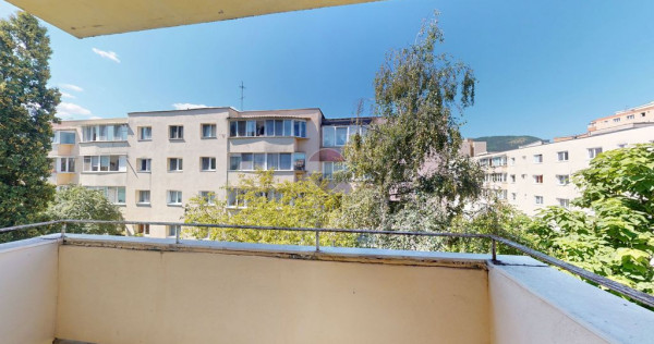 Apartament 2 camere | Astra | Etaj 3 | Vedere spre T&acirc;mpa | Comision 0%