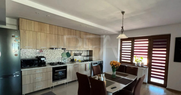 3 camere Pantelimon decomandat, centrală, an 2008, 108 mp