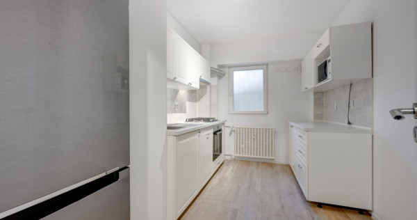 Apartament 4 camere, renovat, nemobilat | Parcul Circului