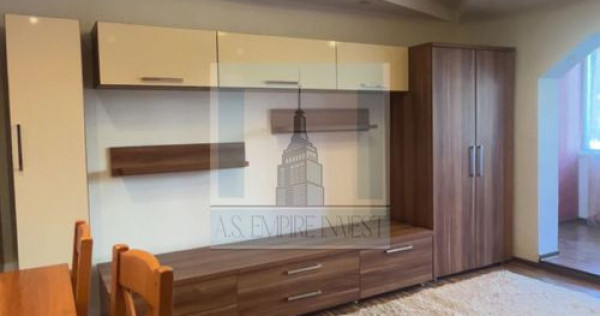 De &icirc;nchiriat apartament 3 camere/ zona Racadau