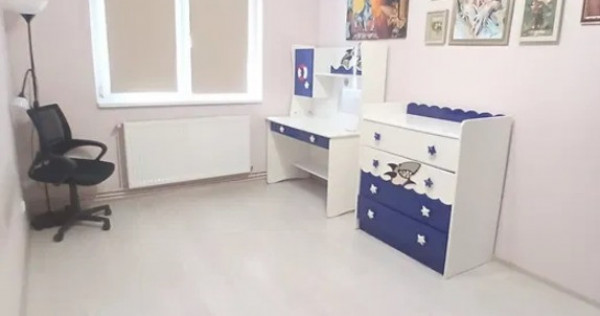 Apartament semidecomandat, etaj 3/4, renovat, zona Florilor!
