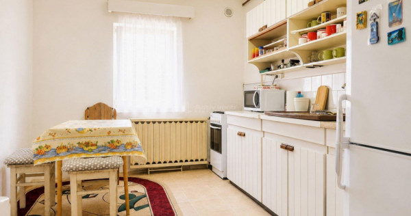 Apartament 3 Camere 2 bai etaj 4 Baia Mare Central