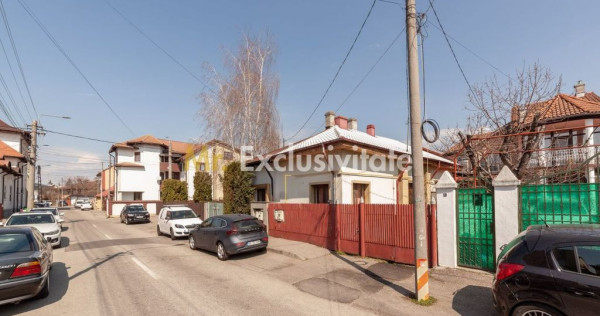 Casa cu potential/ zona Sf Vineri/ 126 mp teren/ Regim ur...