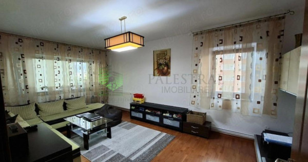 Apartament 3 camere Scriitorilor decomandat, etaj intermedia