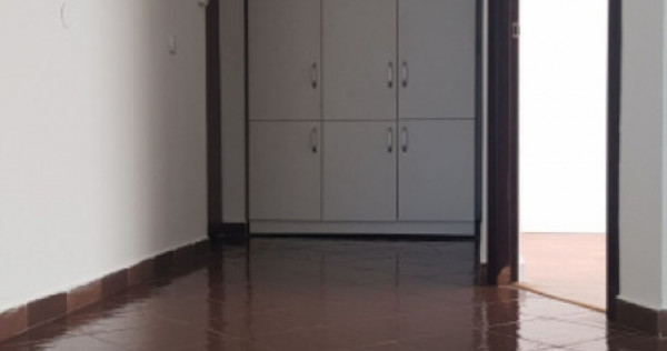 Apartament cu 3 CAMERE, 59MP, ZONA EROILOR