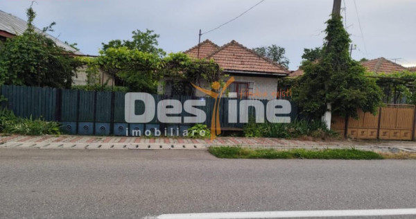Casa si 2166 mp teren Magureni