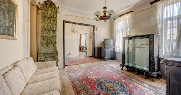Apartament casa, 3 camere, ultracentral, Izvorul Rece