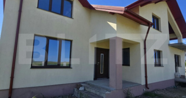 Casă P+M, 180 mp, 2 fronturi stradale, zona Sacueni