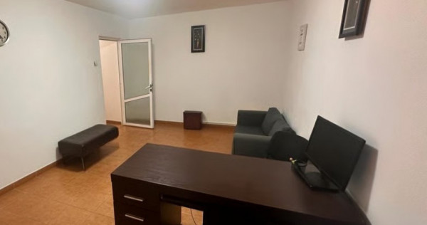E3- 4 CAMERE DECOMANDAT , PARTER, CENTRALA GAZ