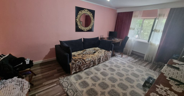 4 CAMERE DACIA, 2 BAI, 2 AP PE PALIER