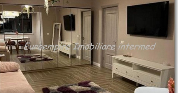 Apartament 2 camere decomandate zona Casa de Cultura
