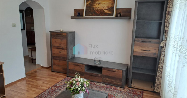 Apartament 2 camere decomandate Centru