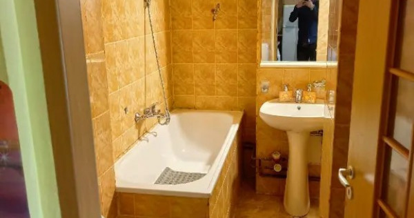 &Icirc;nchiriez apartament cu 2 camere Intim