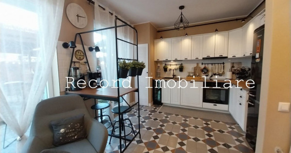 Casa cu 4 camere,gradina 50 mp la cheie in Floresti