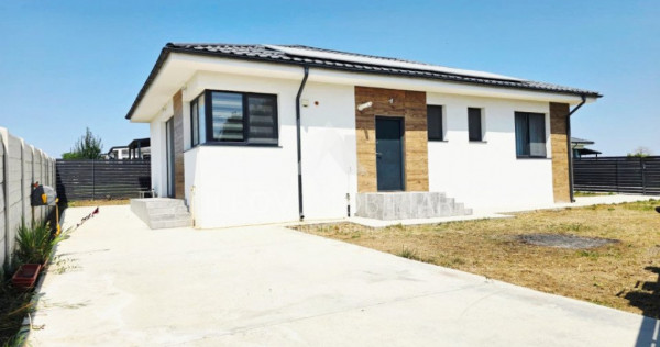 Casa de inchiriat Tunari 4 camere, complet mobilata si utila