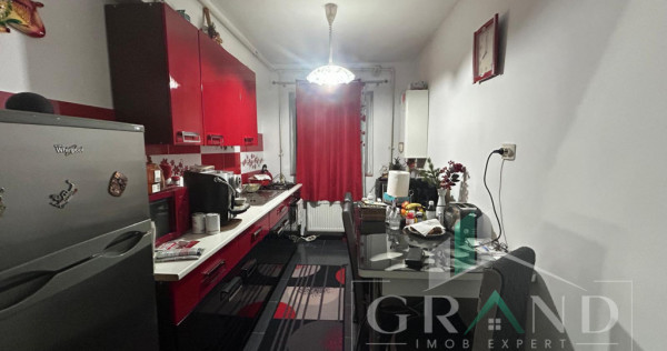 Apartament de vanzare 2 camere decomandate, Eroilor, Florest