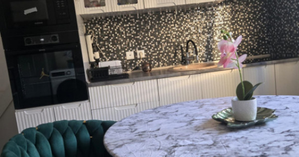 Duplex de &icirc;nchiriat &icirc;n Năvodari &ndash; 100 mp, 3 camere, ter