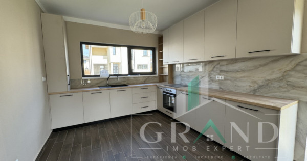 OPORTUNITATE!Casă individuală | 4 camere | 3 băi | Garaj