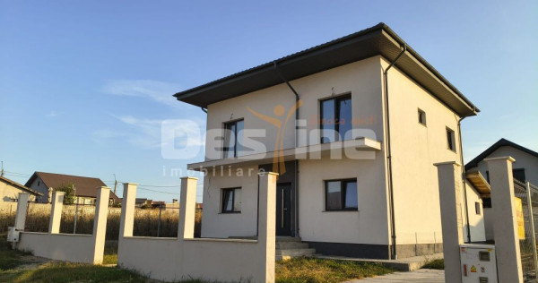 Casă individuală 5 camere cu vedere spre LAC - Agigea