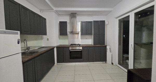 Apartament 2 camere complex Cosmopolis 81,89 mp