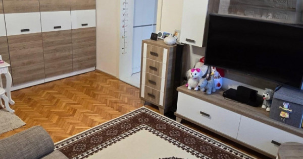 Apartament 3 camere 60mp, zona Manastur, Cluj