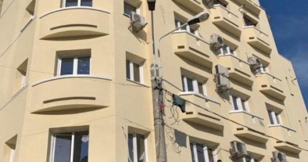 3 camere | Calea Victoriei | 4 balcoane | centrala