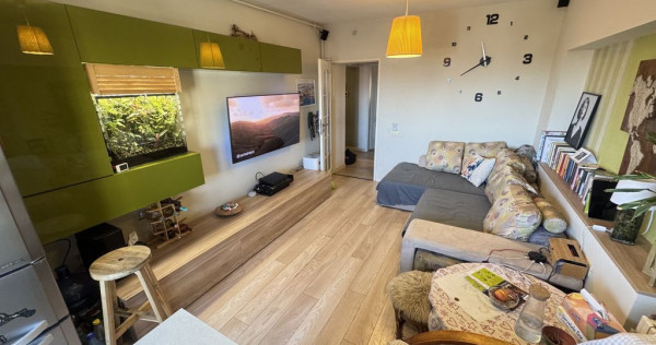 Apartament 2 camere zona Capitol - Tomis 2 cu Centrala si...
