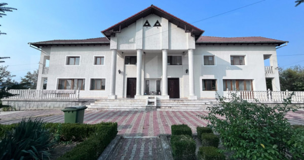 Duplex de vanzare, 609 mp, teren 23.218 mp, zona Bumbesti