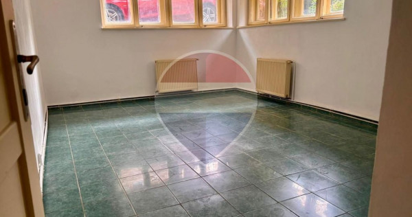 VANZARE Apartament cu 3 camere in zona Grigorescu