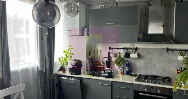 Apartament 2 camere, spațios, mobilat și utilat, loc de parcare