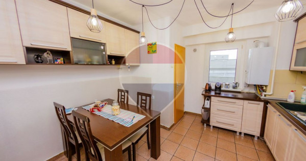 Apartament cu 3 camere de &icirc;nchiriat &icirc;n zonă ultracentral (parcul Mara)